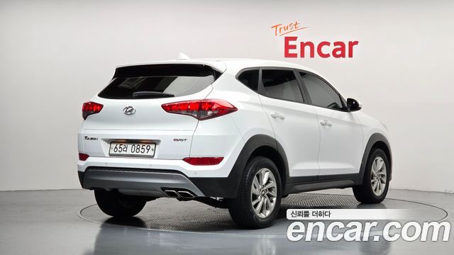 Hyundai Tucson Diesel 2.0 2WD Style Special — пробег 122 261 км — фото 2 из 5