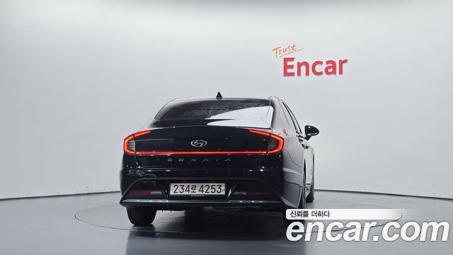 Hyundai Sonata Premium — пробег 136 464 км — фото 4 из 5