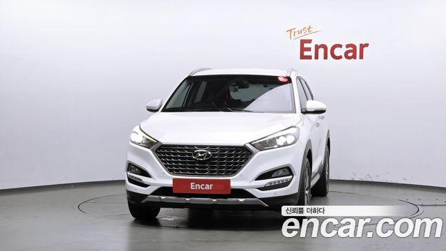 Hyundai Tucson Diesel 1.7 2WD Premium — пробег 184 401 км — фото 3 из 5