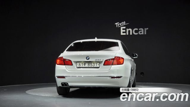 BMW 5-Series 520d Luxury Plus — пробег 125 220 км — фото 4 из 5