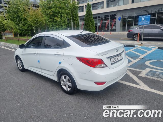Hyundai Accent из Кореи Encar