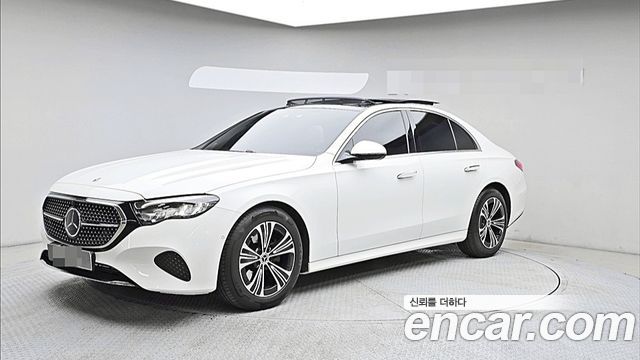 Mercedes-Benz E-Class E200 Avantgarde — пробег 16 750 км — фото 3 из 5