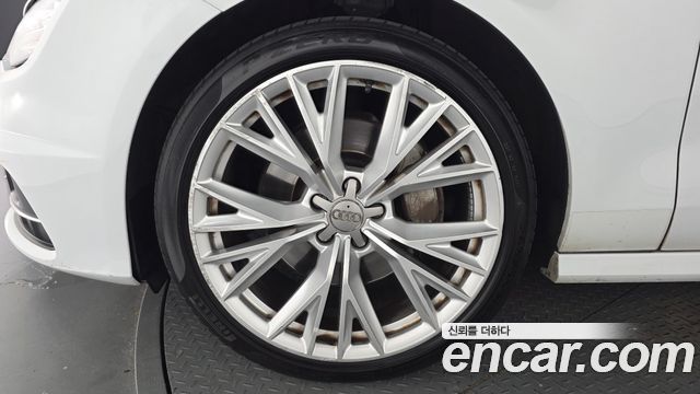 Audi A7 из Кореи Encar