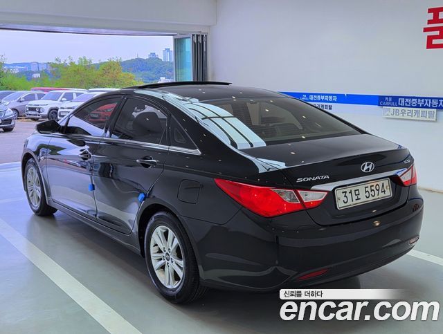 Hyundai Sonata Grand — пробег 126 159 км — фото 3 из 5