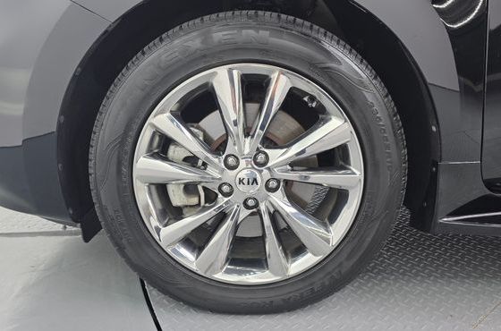 Kia Carnival 9-Seater Luxury — пробег 76 351 км — фото 5 из 5