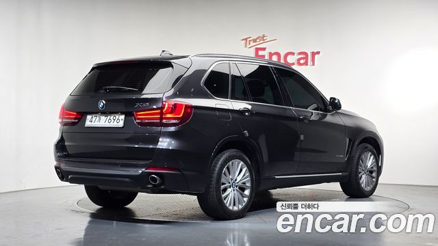 BMW X5 xDrive 30d — пробег 157 668 км — фото 2 из 5