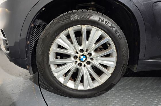BMW X5 xDrive 30d — пробег 157 668 км — фото 5 из 5