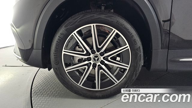 Mercedes-Benz EQB EQB300 4MATIC AMG Line — пробег 22 953 км — фото 5 из 5
