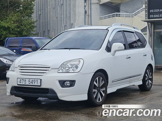 Kia Carens LPI 2.0 GLX High-Deluxe — пробег 101 681 км — фото 1 из 5