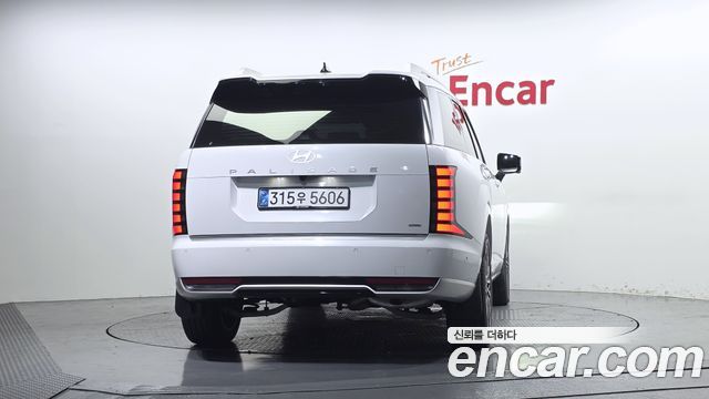 Hyundai Palisade HEV 2.5T 4WD 9-Seater Calligraphy — пробег 21 092 км — фото 4 из 5