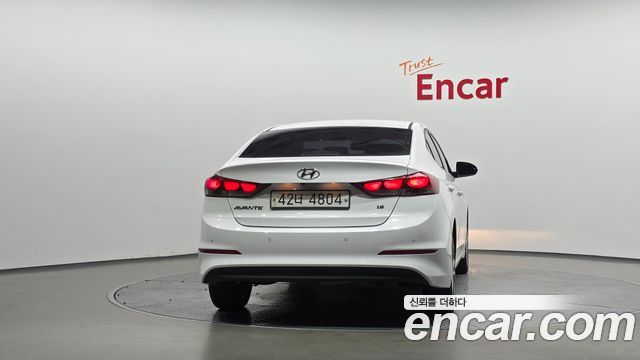 Hyundai AVANTE из Кореи Encar