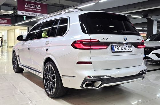 BMW X7 xDrive 40i M Sport 6STR — пробег 21 520 км — фото 5 из 5