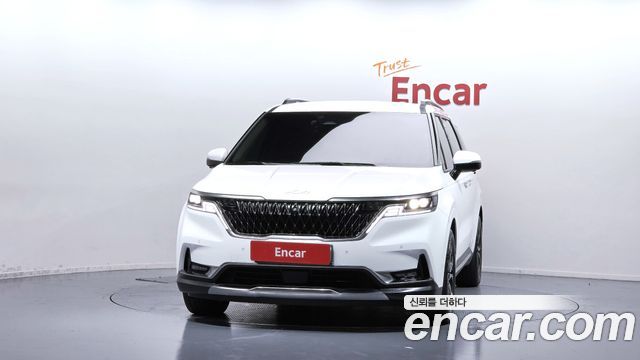 Kia Carnival Gasoline 9-Seater Signature — пробег 52 012 км — фото 3 из 5