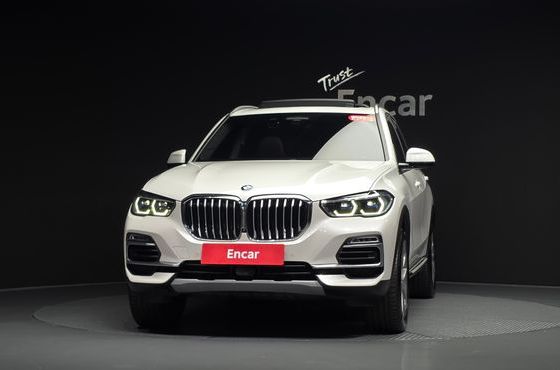 BMW X5 xDrive 45e xLine — пробег 143 504 км — фото 3 из 5