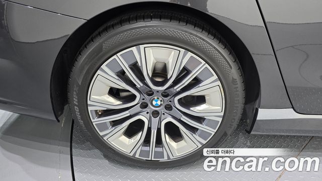 BMW 7-Series из Кореи Encar