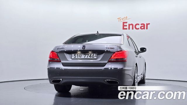 Hyundai Equus из Кореи Encar