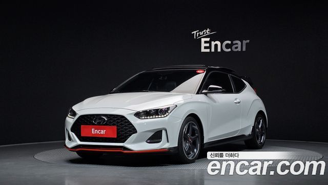 Hyundai Veloster 1.6 Turbo Sport — пробег 25 706 км — фото 1 из 5