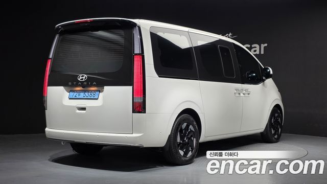 Hyundai Staria из Кореи Encar