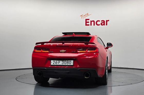 Chevrolet (Daewoo) Camaro SS 6.2 V8 Volcano Red — пробег 52 060 км — фото 4 из 5