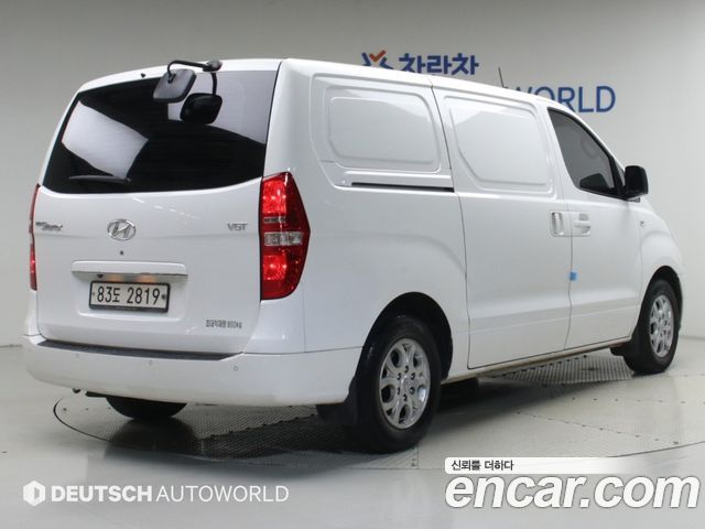 Hyundai Starex 3-Seater VAN CVX Luxury — пробег 104 712 км — фото 2 из 5