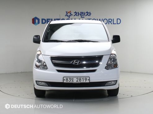 Hyundai Starex 3-Seater VAN CVX Luxury — пробег 104 712 км — фото 3 из 5