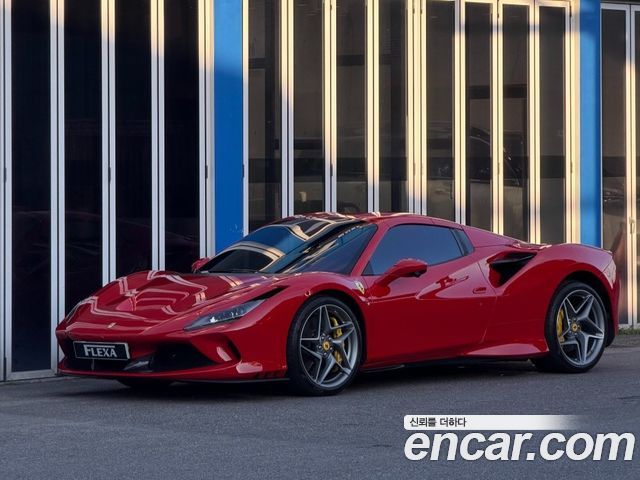 Ferrari F8 3.9 V8 — пробег 9 900 км — фото 1 из 5