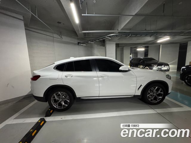 BMW X4 xDrive20i xLine — пробег 29 000 км — фото 4 из 5