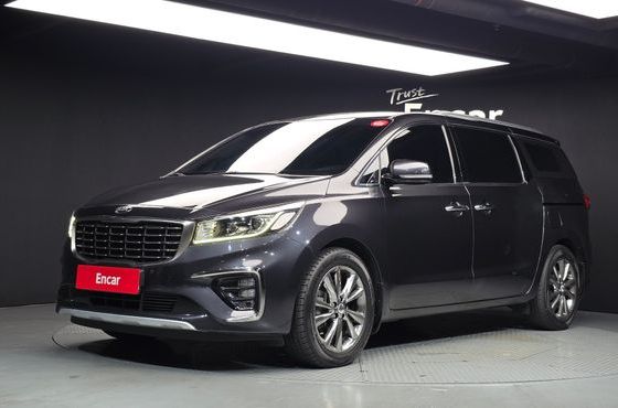 Kia Carnival 9-Seater Prstige — пробег 206 335 км — фото 1 из 5