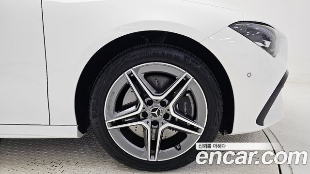 Mercedes-Benz CLA-Class CLA250 4MATIC — пробег 164 км — фото 5 из 5