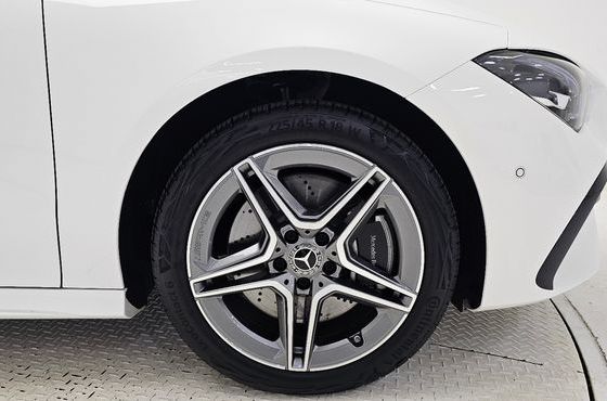 Mercedes-Benz CLA-Class CLA250 4MATIC — пробег 164 км — фото 5 из 5