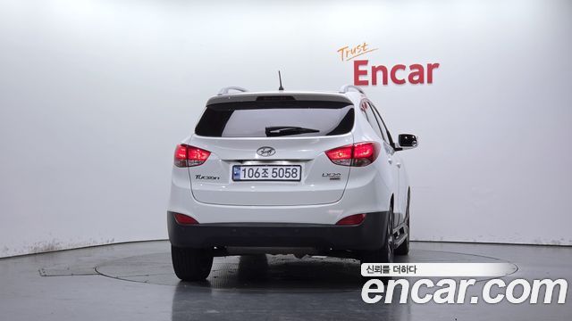 Hyundai Tucson Diesel 4WD LX20 Premier — пробег 185 227 км — фото 4 из 5