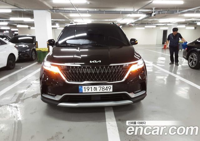 Kia Carnival Gasoline 9-Seater Prestige — пробег 126 239 км — фото 1 из 5