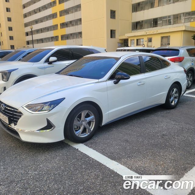 Hyundai Sonata 2.0 Premium — пробег 29 640 км — фото 2 из 5