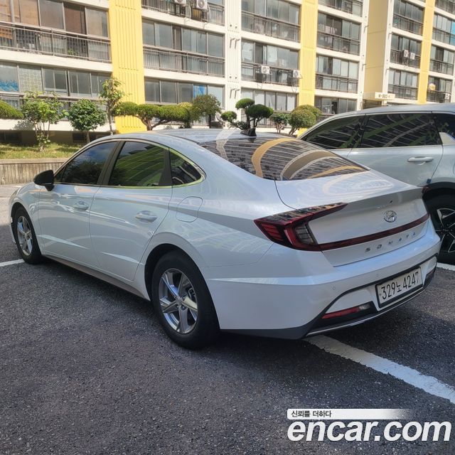 Hyundai Sonata 2.0 Premium — пробег 29 640 км — фото 4 из 5