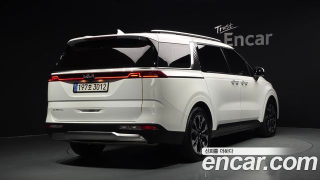 Kia Carnival Gasoline 9-Seater Noblesse — пробег 67 381 км — фото 2 из 5