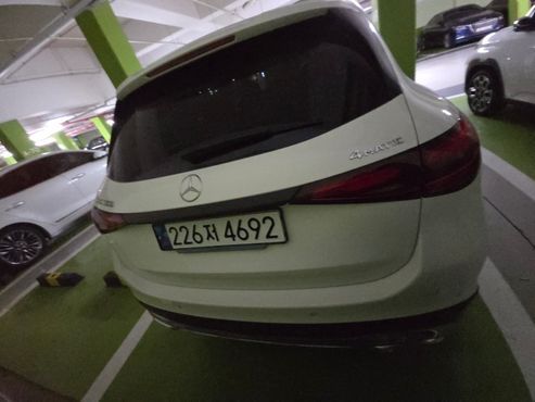 Mercedes-Benz GLC-Class GLC 300 4MATIC Avantgarde — пробег 8 800 км — фото 3 из 5