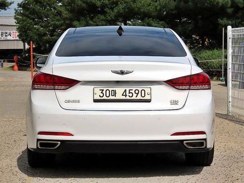 Hyundai Genesis G380 Prestige AWD — пробег 124 525 км — фото 4 из 5