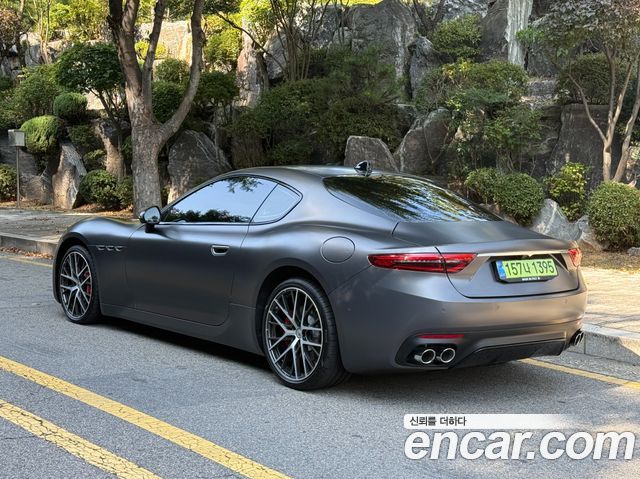 Maserati GranTurismo 3.0 V6 Modena — пробег 600 км — фото 2 из 5