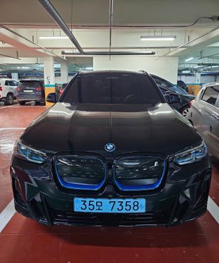 BMW iX3 M Sports — пробег 33 533 км — фото 1 из 5