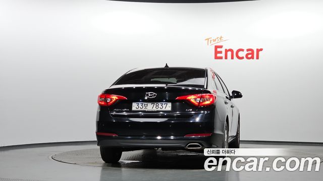 Hyundai Sonata LPI Premium — пробег 150 387 км — фото 4 из 5