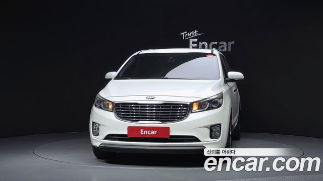 Kia Carnival из Кореи Encar