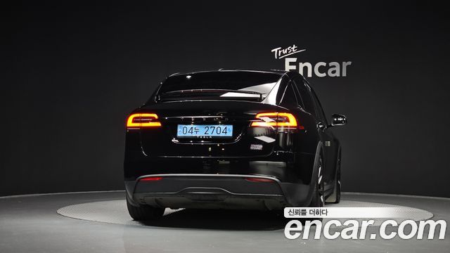 Tesla Model X Plaid — пробег 54 653 км — фото 4 из 5
