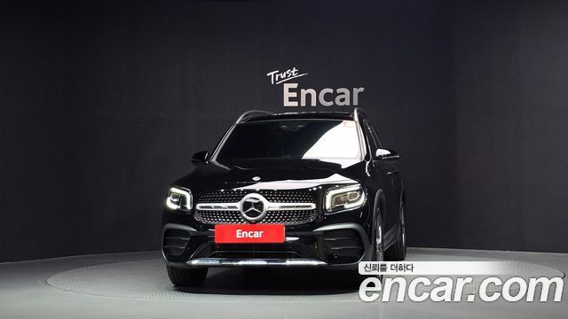 Mercedes-Benz GLB-Class GLB250 4MATIC — пробег 51 050 км — фото 3 из 5