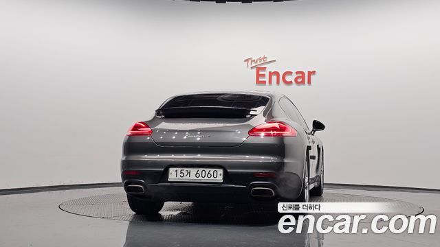 Porsche Panamera 3.6 AWD 970 — пробег 83 345 км — фото 4 из 5