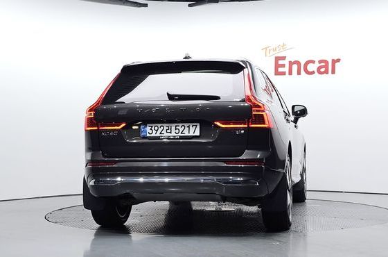 Volvo XC60 T8 Ultra Bright — пробег 21 153 км — фото 4 из 5