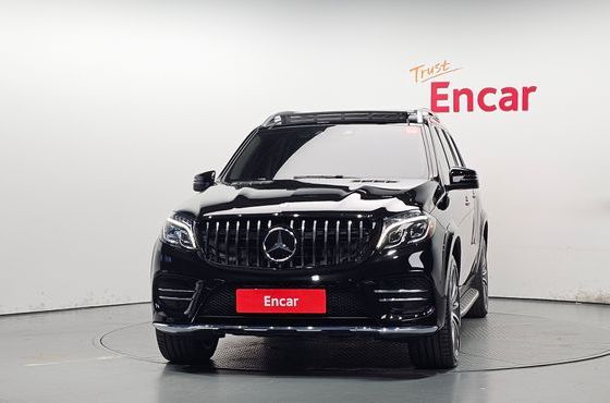 Mercedes-Benz GLS-Class GLS500 4MATIC — пробег 142 891 км — фото 3 из 5