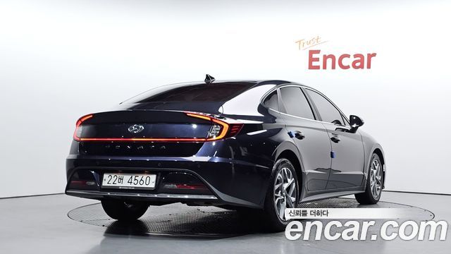 Hyundai Sonata 2.0 Premium — пробег 43 777 км — фото 2 из 5