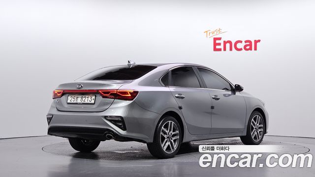 Kia K3 из Кореи Encar
