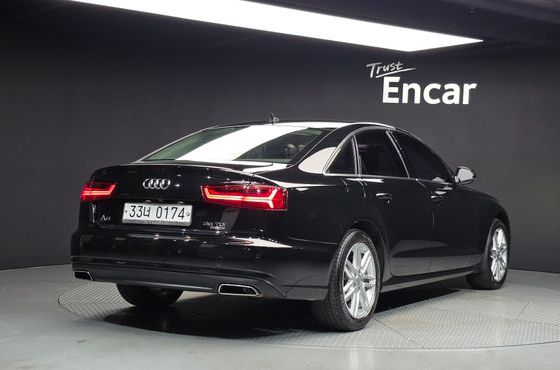 Audi A6 35 TDI Quattro C7 — пробег 177 422 км — фото 2 из 5