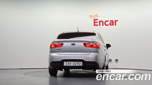 Kia pride из Кореи Encar